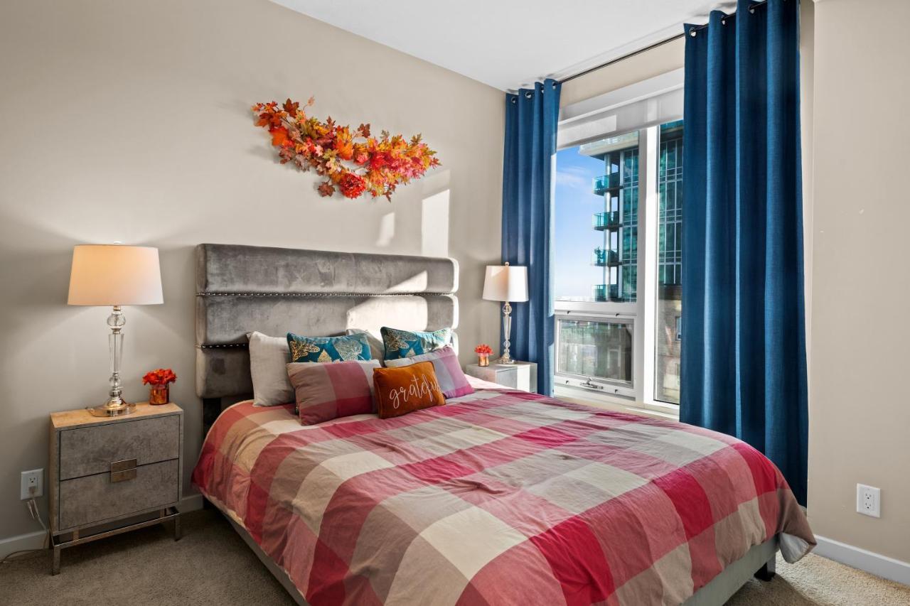 Stylish Downtown Condos By Globalstay YYC Eksteriør billede