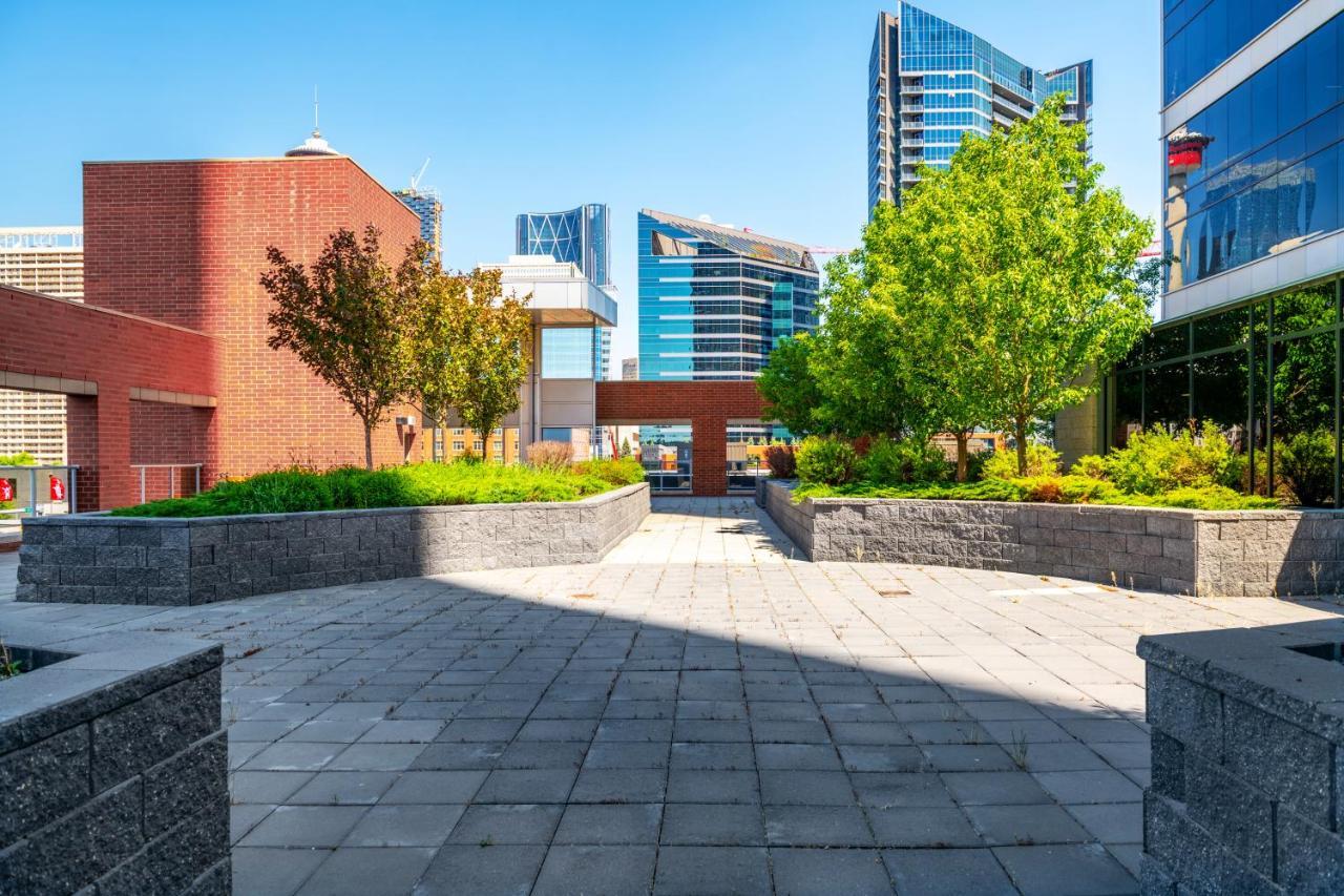 Stylish Downtown Condos By Globalstay YYC Eksteriør billede