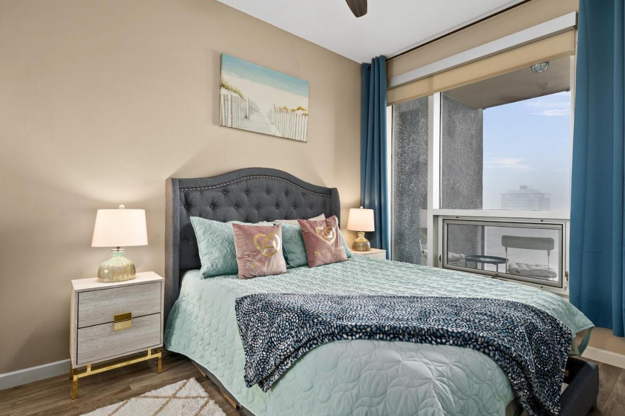 Stylish Downtown Condos By Globalstay YYC Eksteriør billede